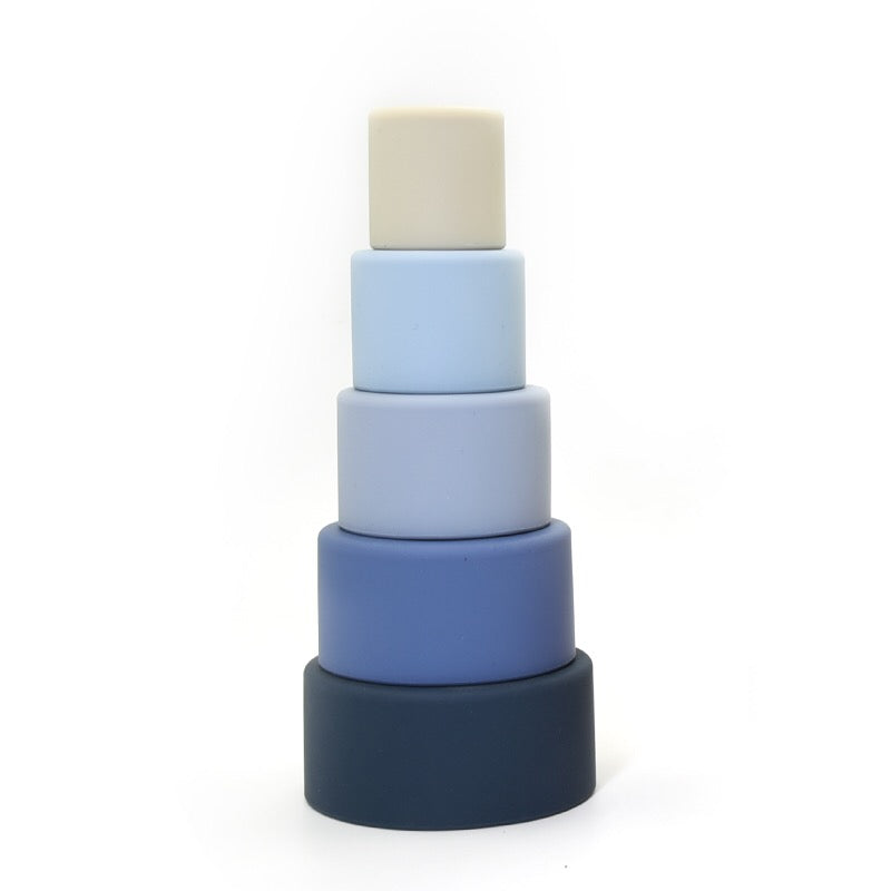 Tazas apilables blandas